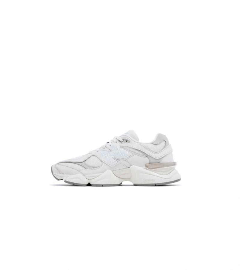 9060 'Reflection Quarry Blue'