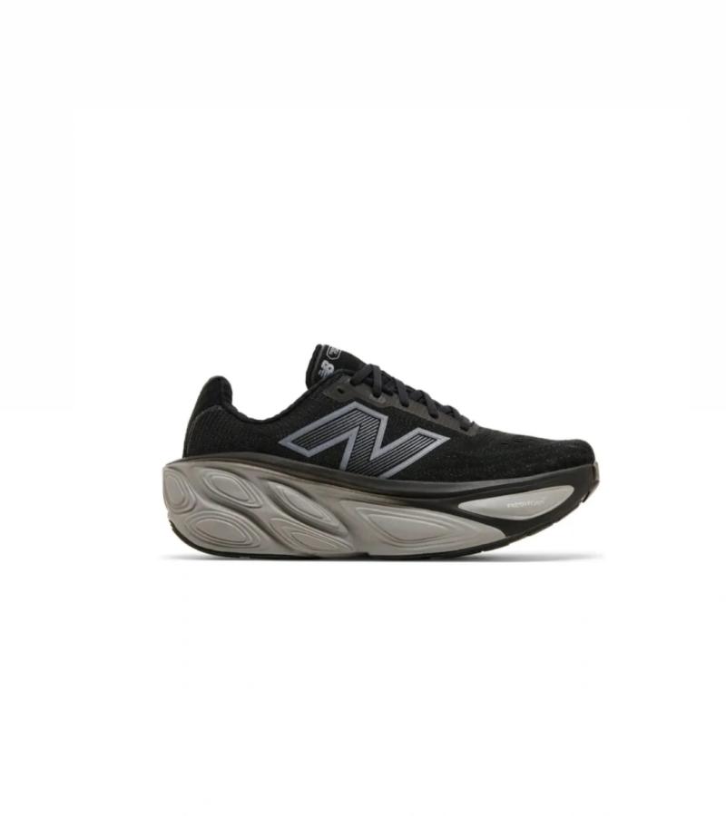 New Balance x Fresh foam More v5 Black